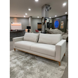 Sofa 2 lugares com Almofadas soltas 1,75 MFESOF2501